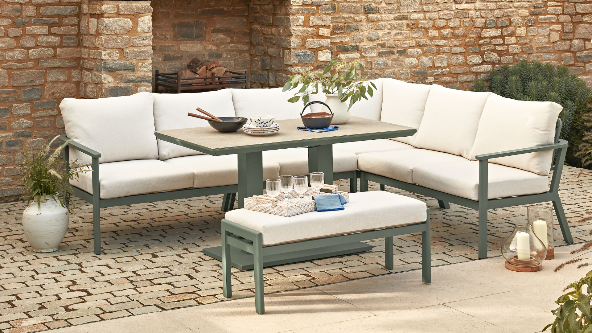 Up to 35% Off the Garden Range plus FREE Delivery