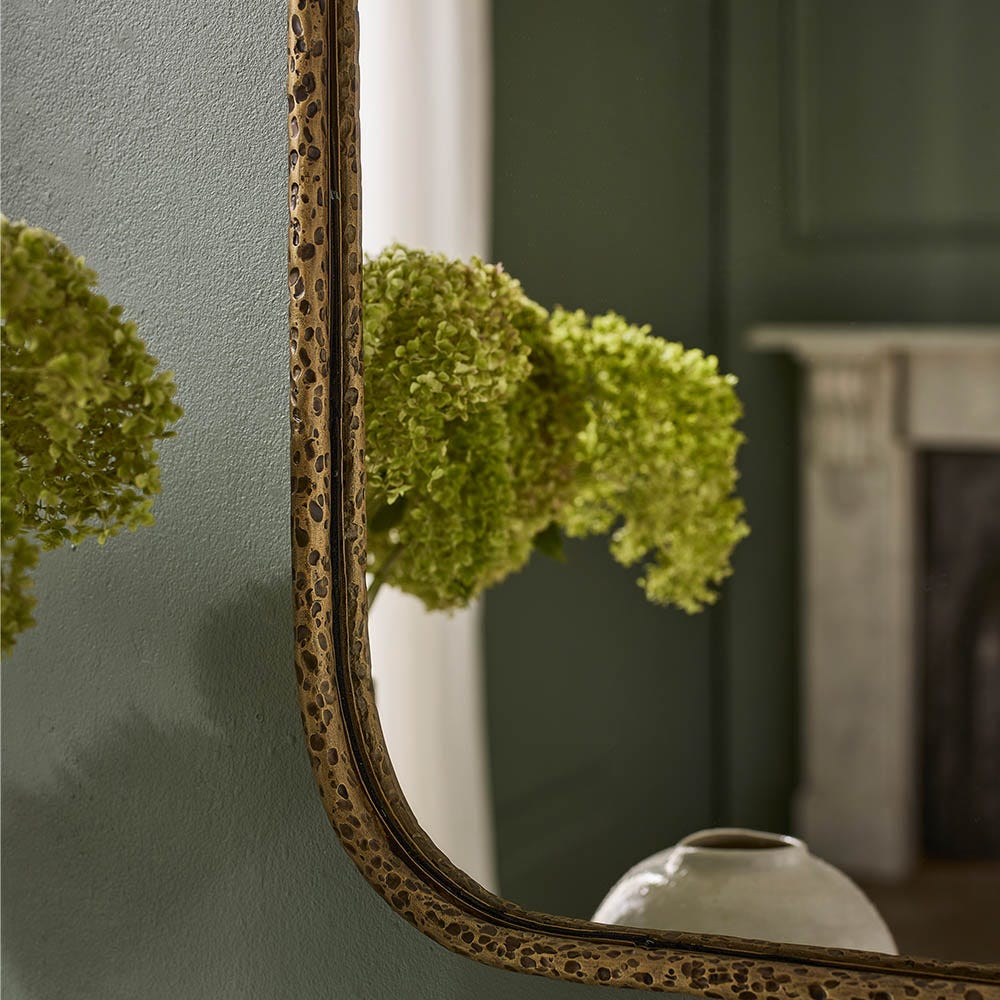 YORK RECTANGULAR MIRROR 106 X 63 X 2CM
