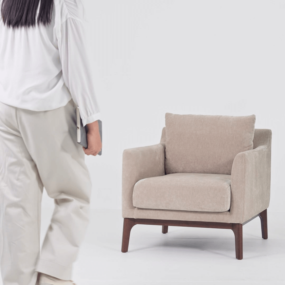 BARNABY ARMCHAIR IN MUSHROOM SMOOTH POLY