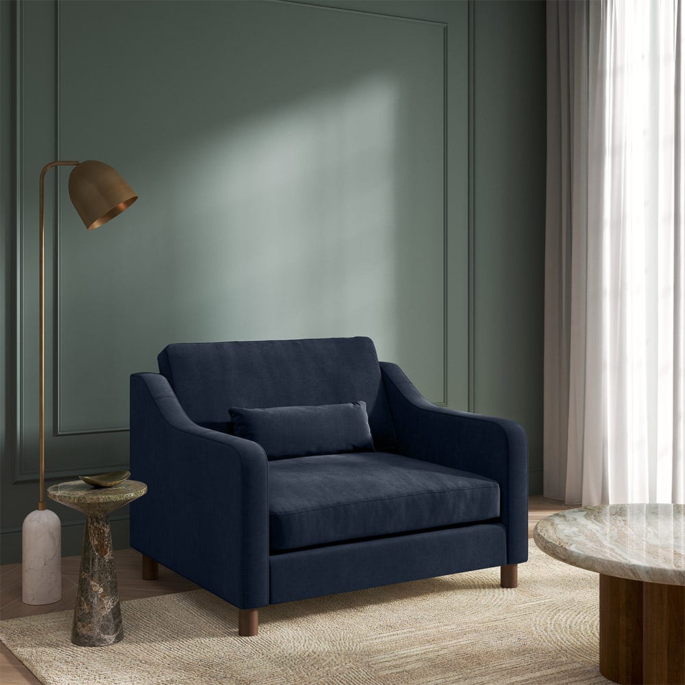 Hampton Loveseat Easy Care Velvet