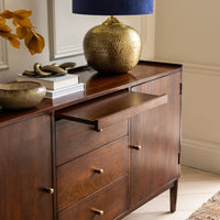 QUINN SIDEBOARD