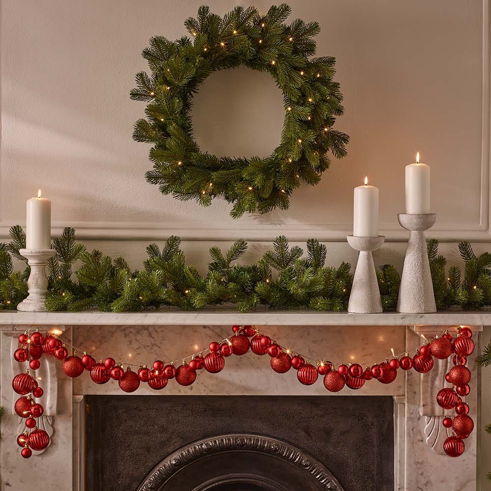 Retro 2m Bauble Garland - Red