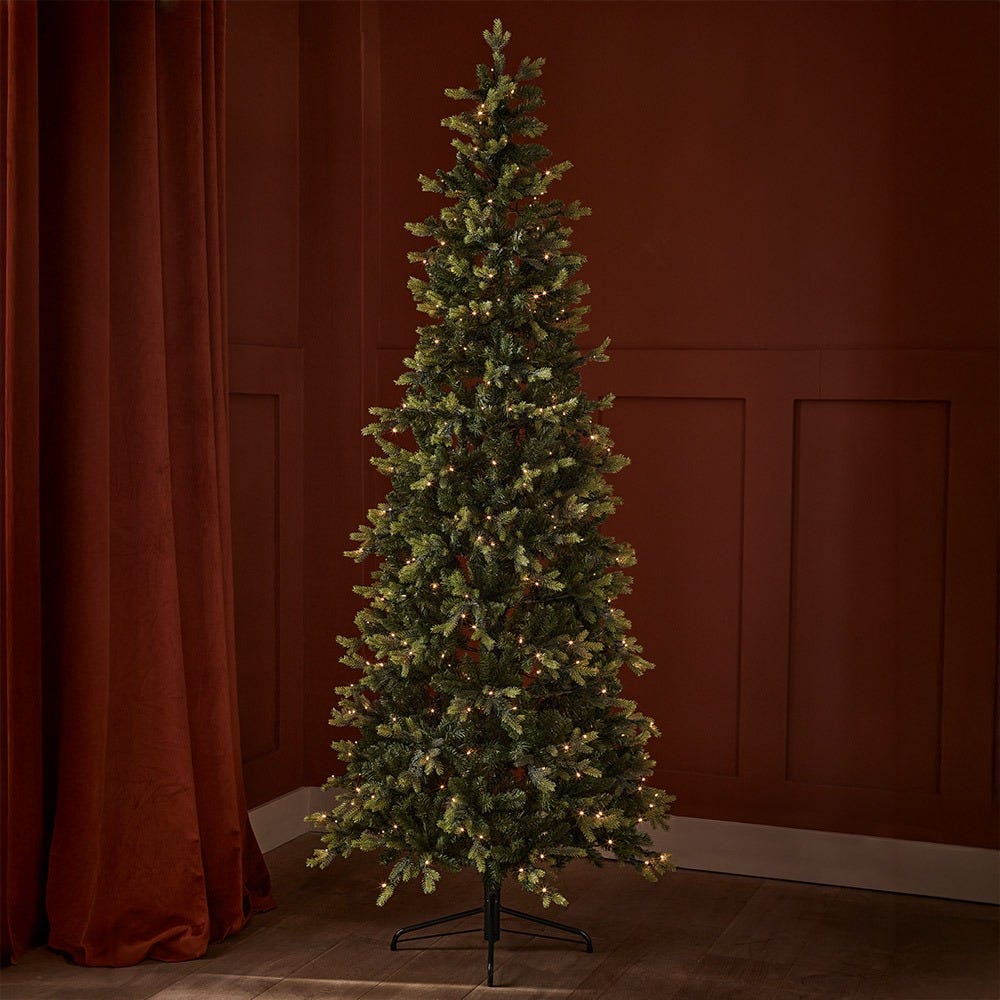 7.5' ST. MORITZ PRE LIT TREE - 400 WW LED