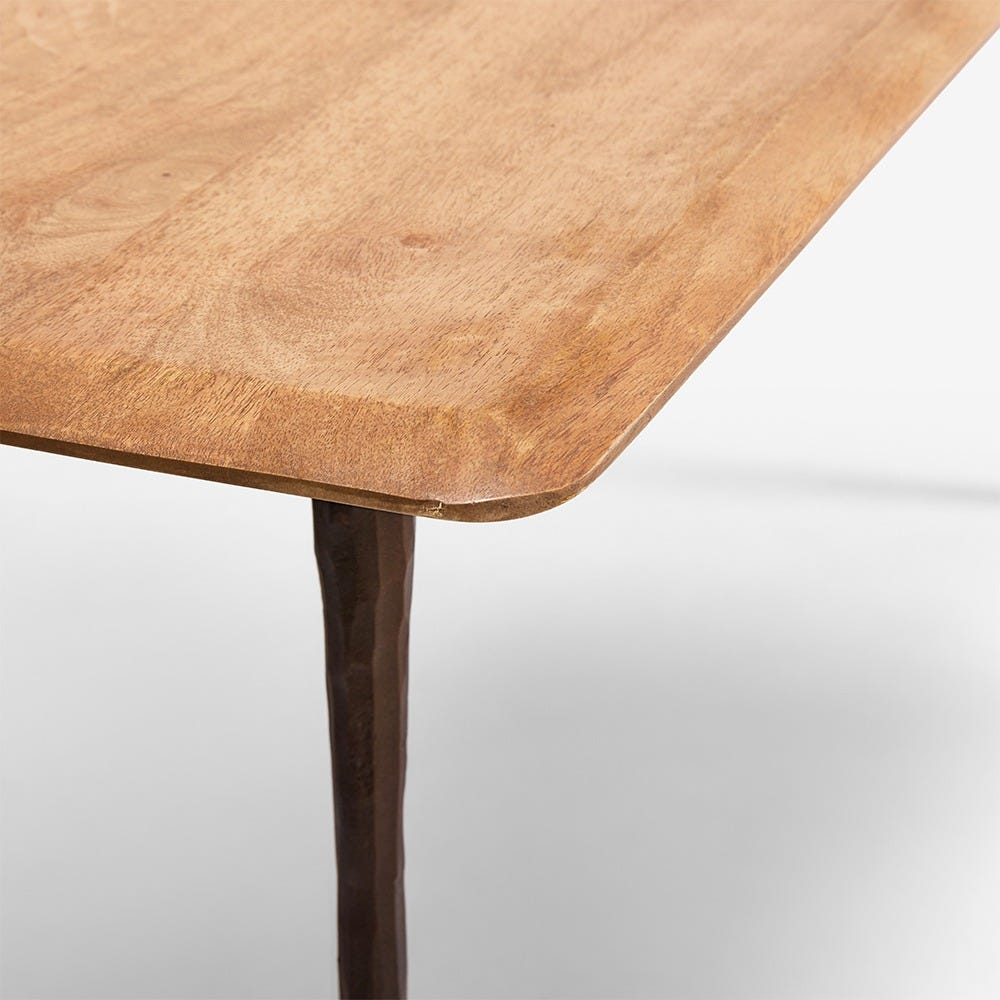 FRIDA DINING TABLE
