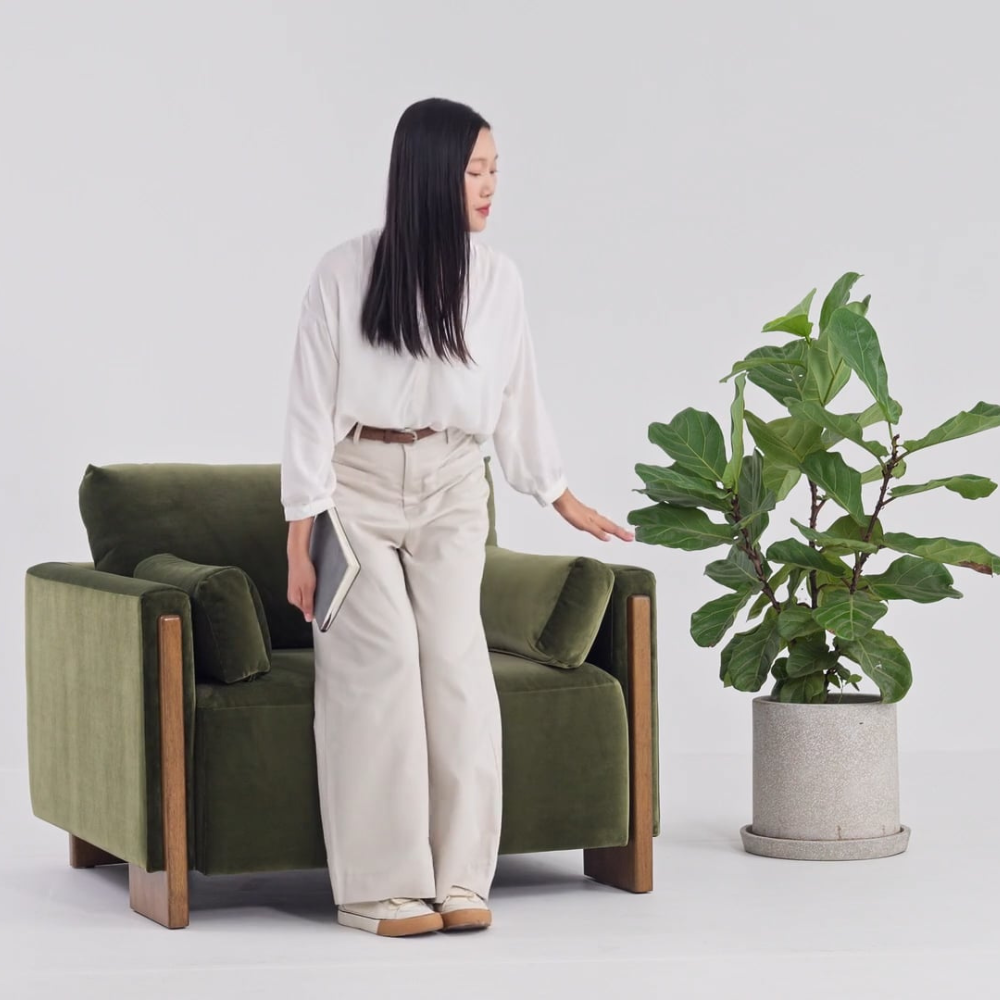 AUDREY ARMCHAIR IN GREEN VELVET