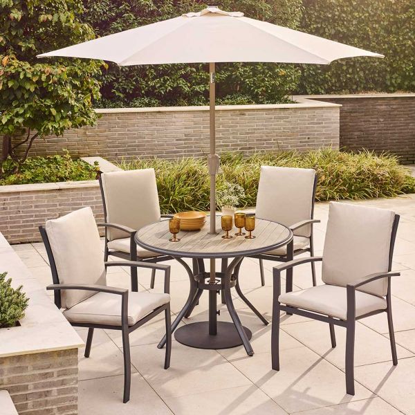 Gabriela 4 Seat Dining Set with Parasol 
