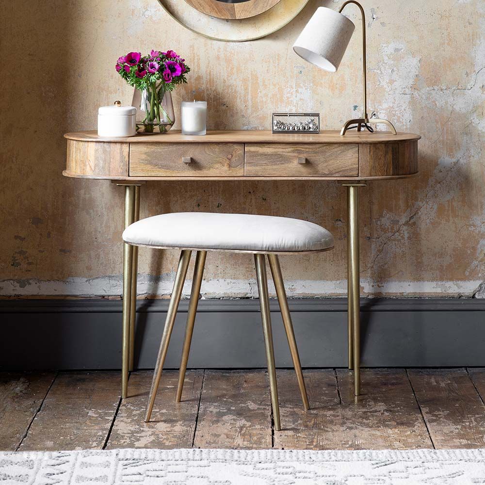 Dress stool outlet