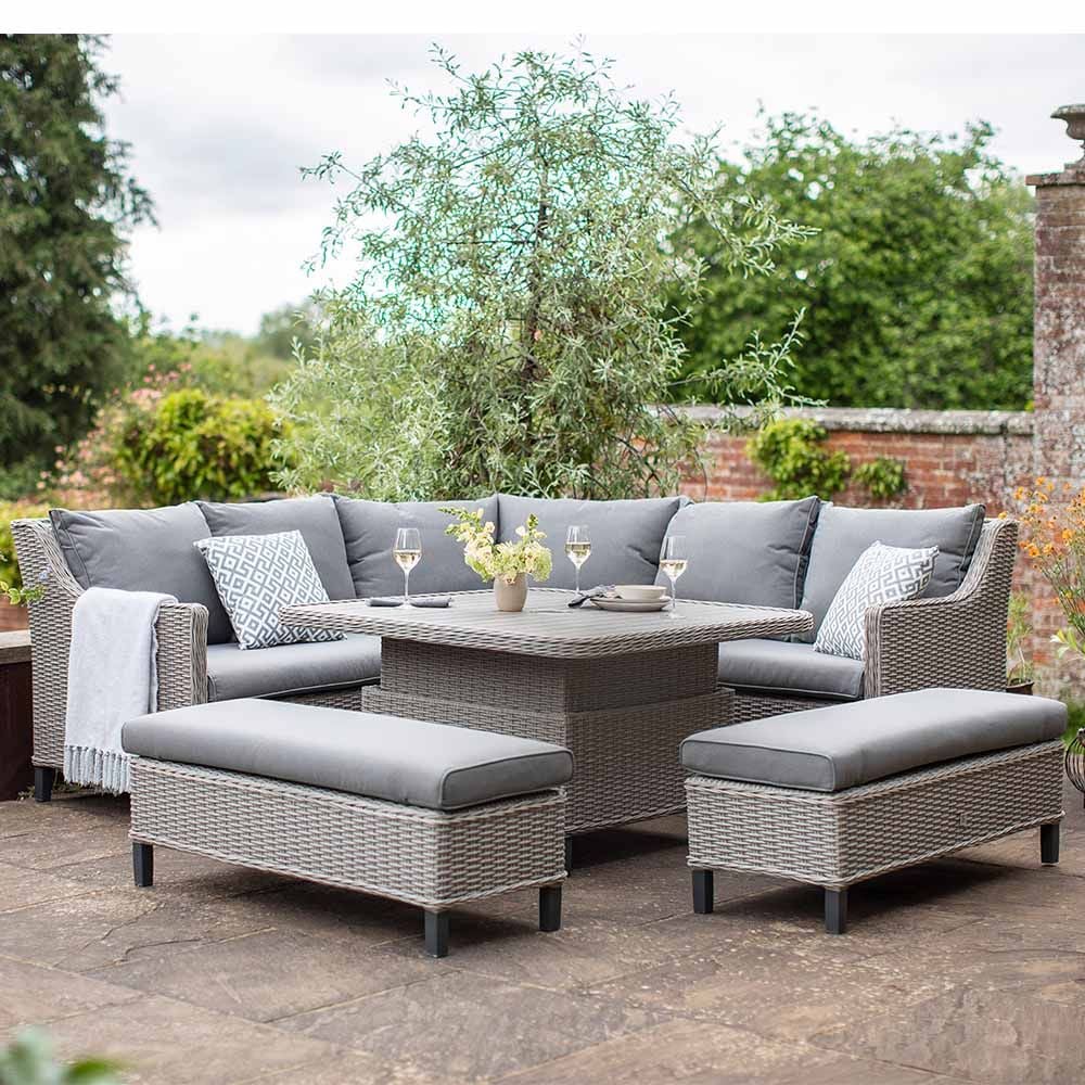 Adjustable rattan outlet table set