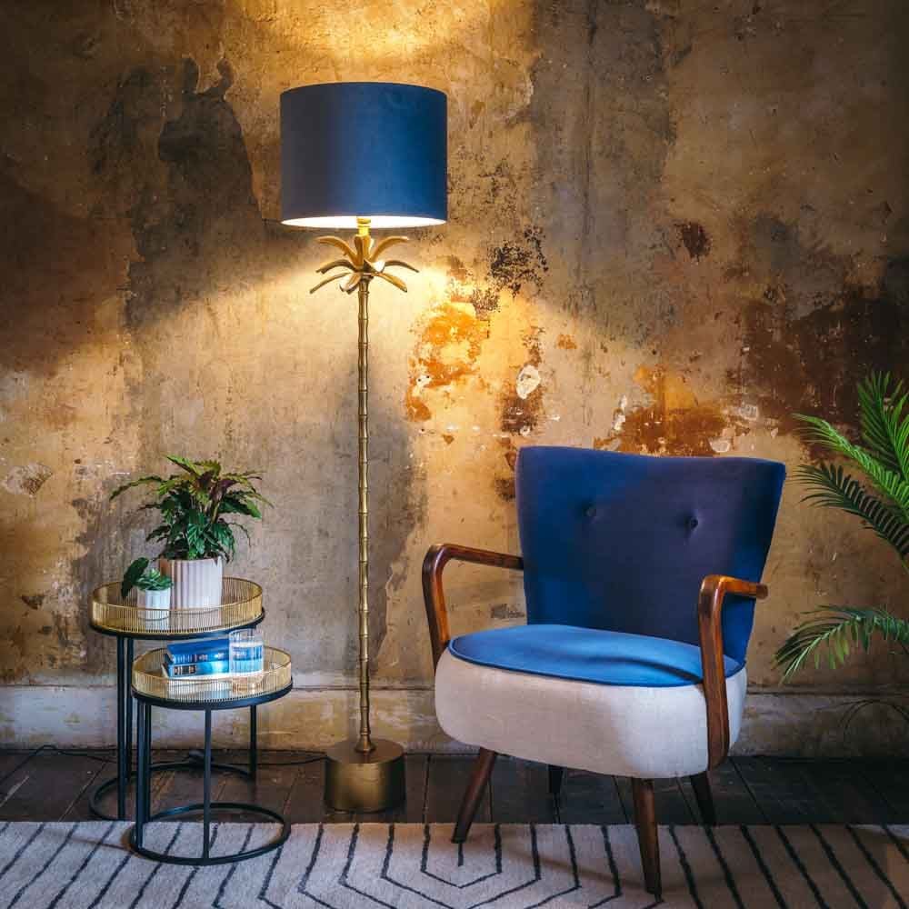 Tall console clearance lamps